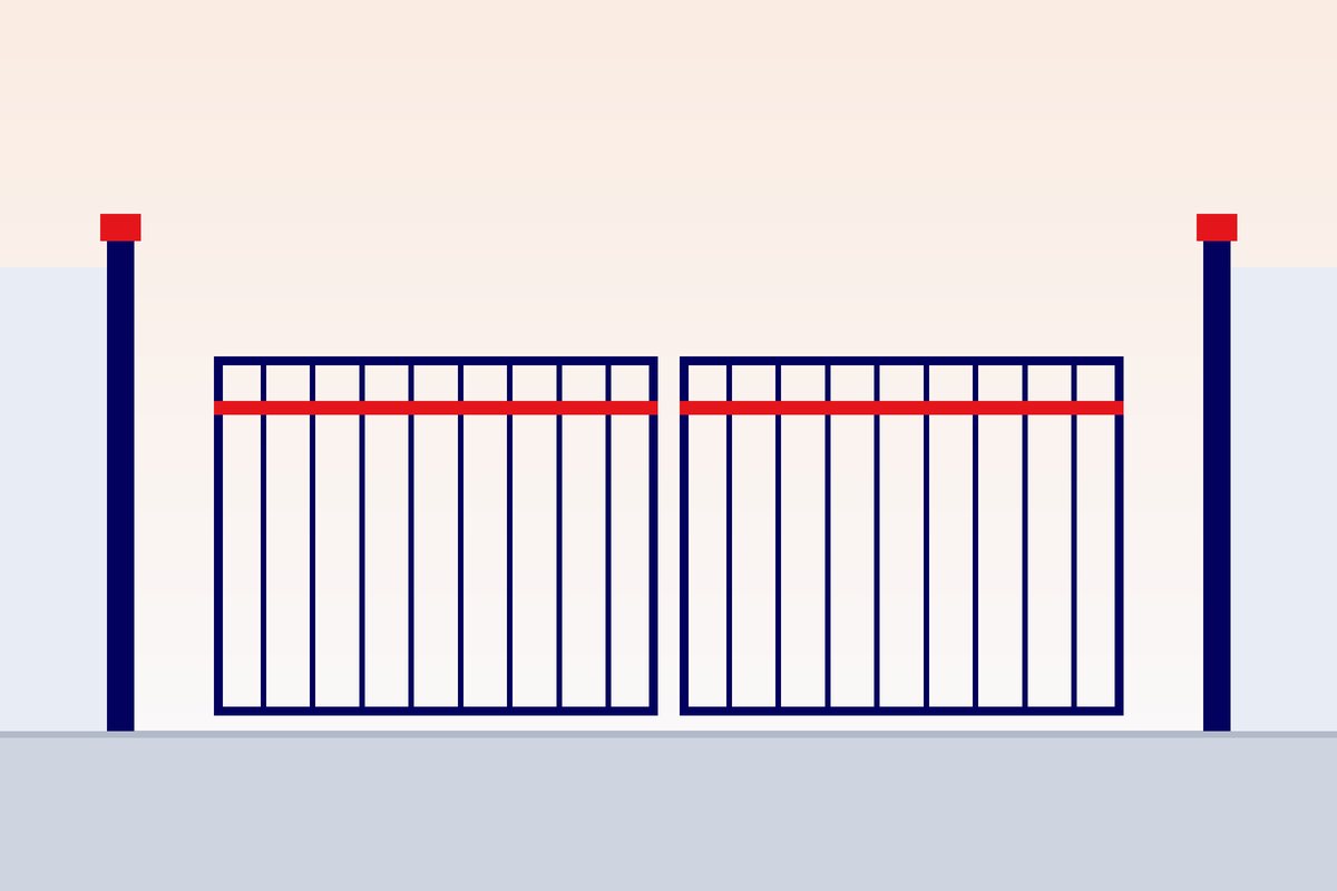 Articulated arm operator fixed to a swing gate post and leaf